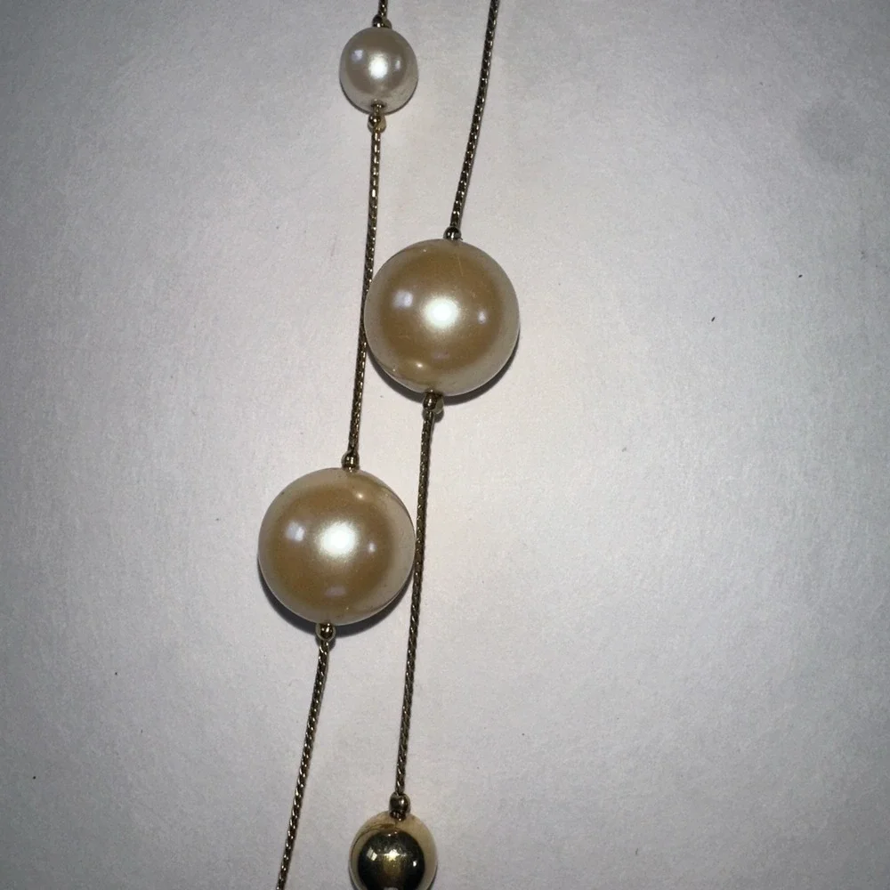 Unbranded Station Necklace Women OS Gold Cream Excellent Faux Pearl Long Chain
